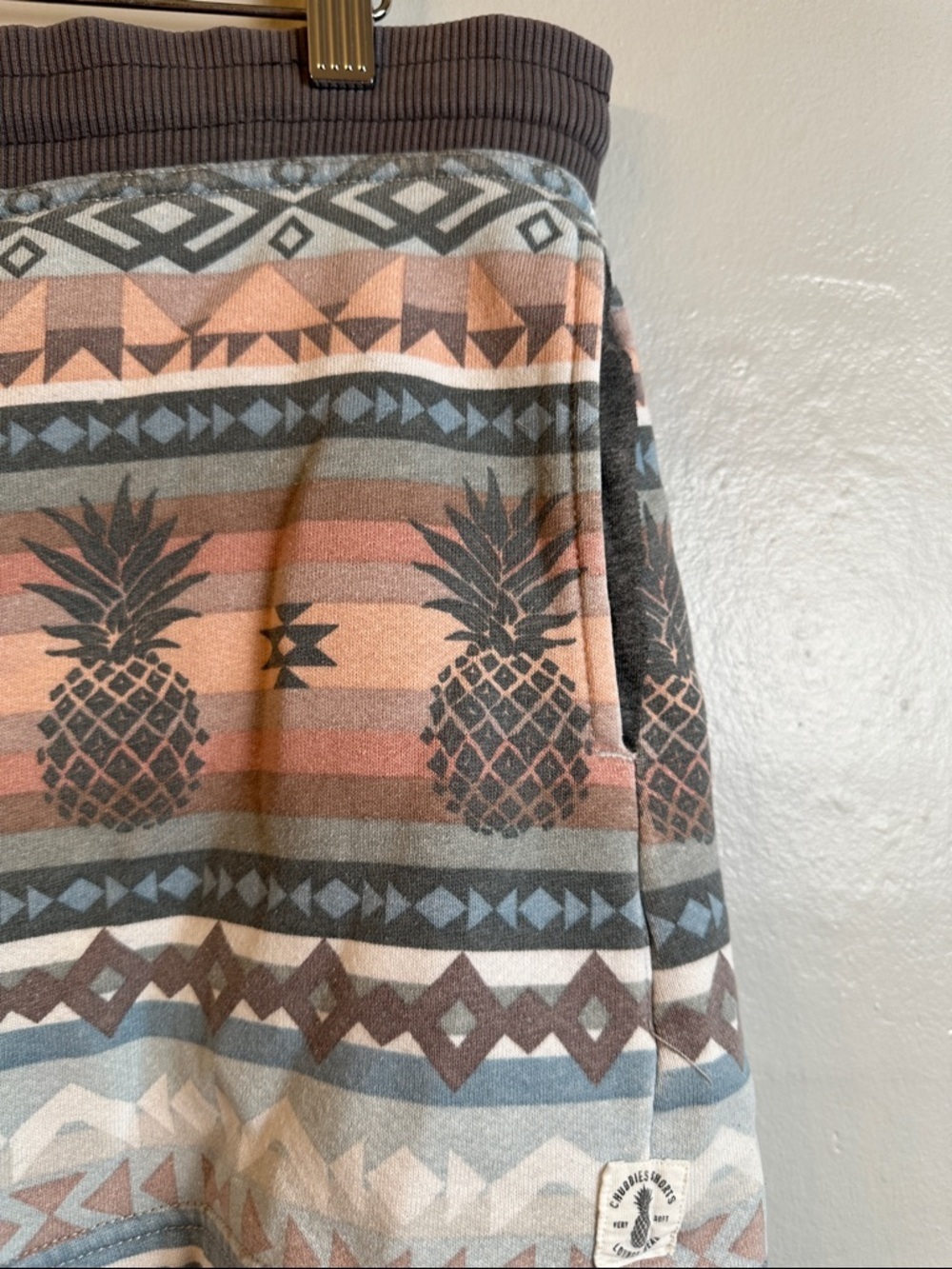 Chubbies Mens Lounge Shorts Geometric Aztec Pineapple Blue, Brown & Cream Small - Picture 3 of 8